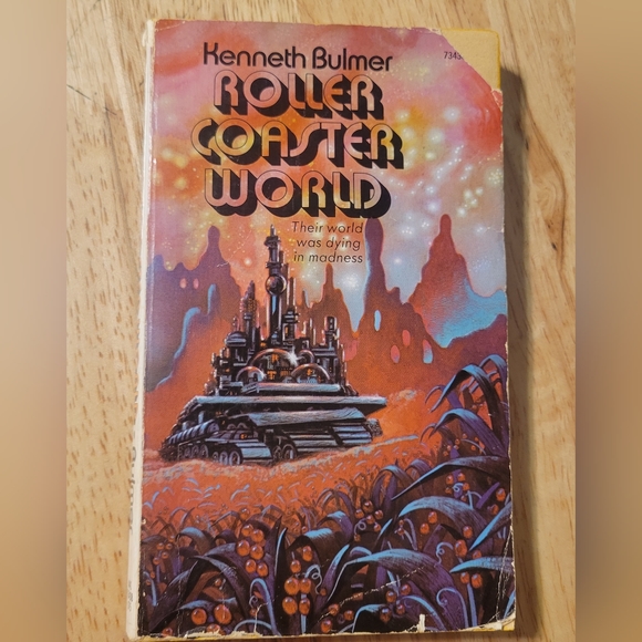 Vintage SCI-Fi Roller Coaster World by Kenneth Bulmer PB 1st Ace 1972 - Picture 2 of 10
